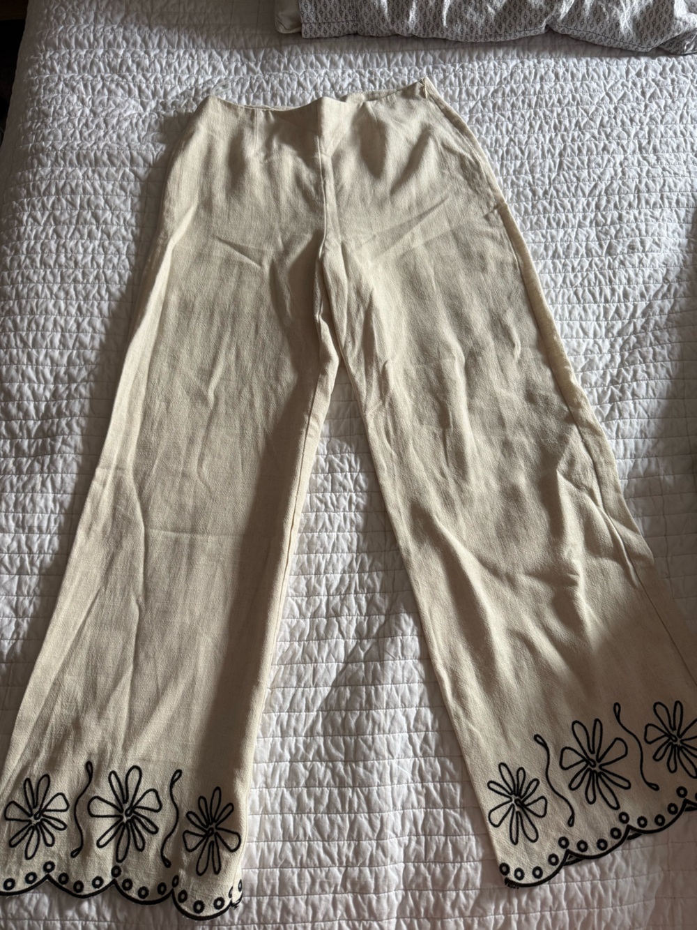 NWT ILLA ILLA MATCHING LINEN SET - Picture 2 of 5